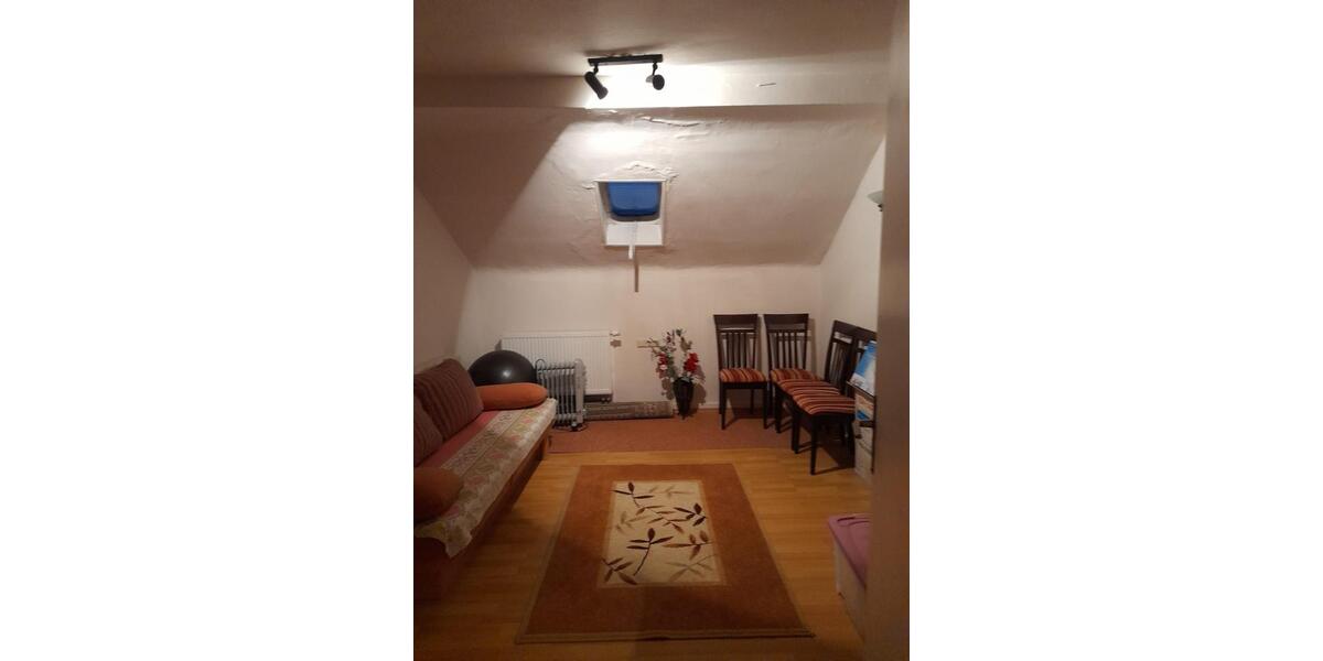 Wohnung mit Ladenlokal ( nur gemeinsam zu miete ) 6 zimmer