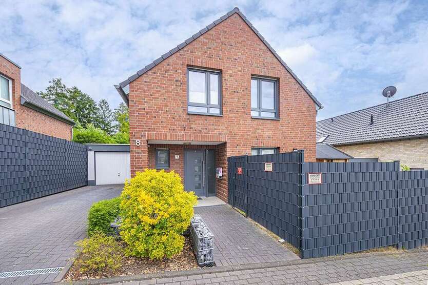 Haus zum Kaufen in Leichlingen 685.000 € 155 m²
