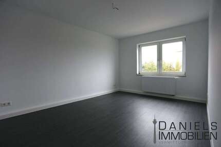 Wohnung Neuss Barbaraviertel - 3 Zimmer, 83 m&sup2;, 840&euro; | Angebot:26460025