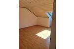 Dachgeschoßwohnung Duisburg Ruhrort - 4 Zimmer, 95 m&sup2;, 149.000&euro; | Angebot:26178480