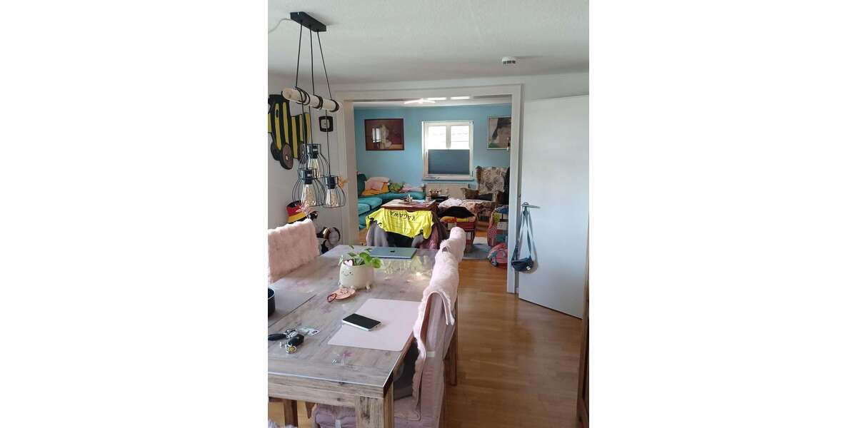 Etagenwohnung Solingen Wald - 4 Zimmer, 105 m&sup2;, 1.095&euro; | Angebot:27159617