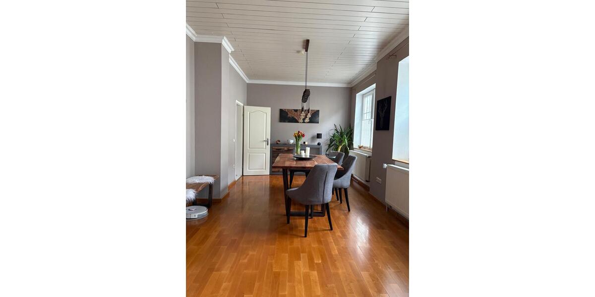 Einfamilienhaus Bedburg - 9 Zimmer, 220 m&sup2;, 550.000&euro; | Angebot:26283782