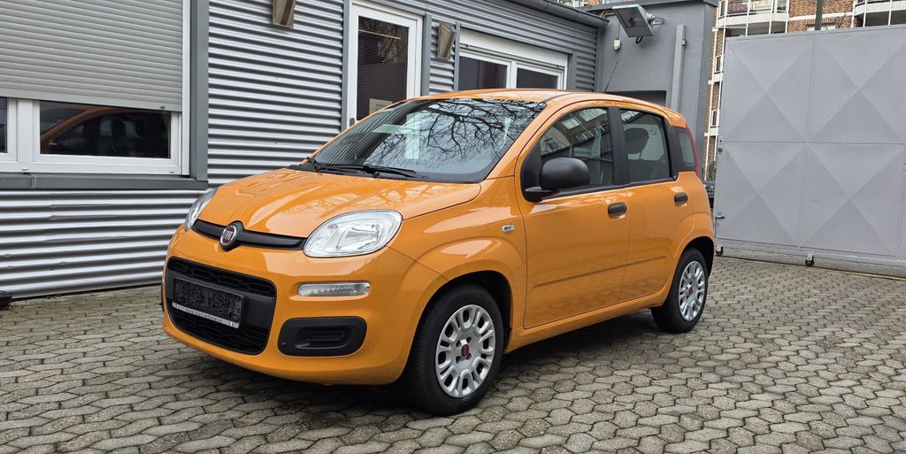 Fiat Panda 32.400 km 7.999 &euro; DÜSSELDORF 40227