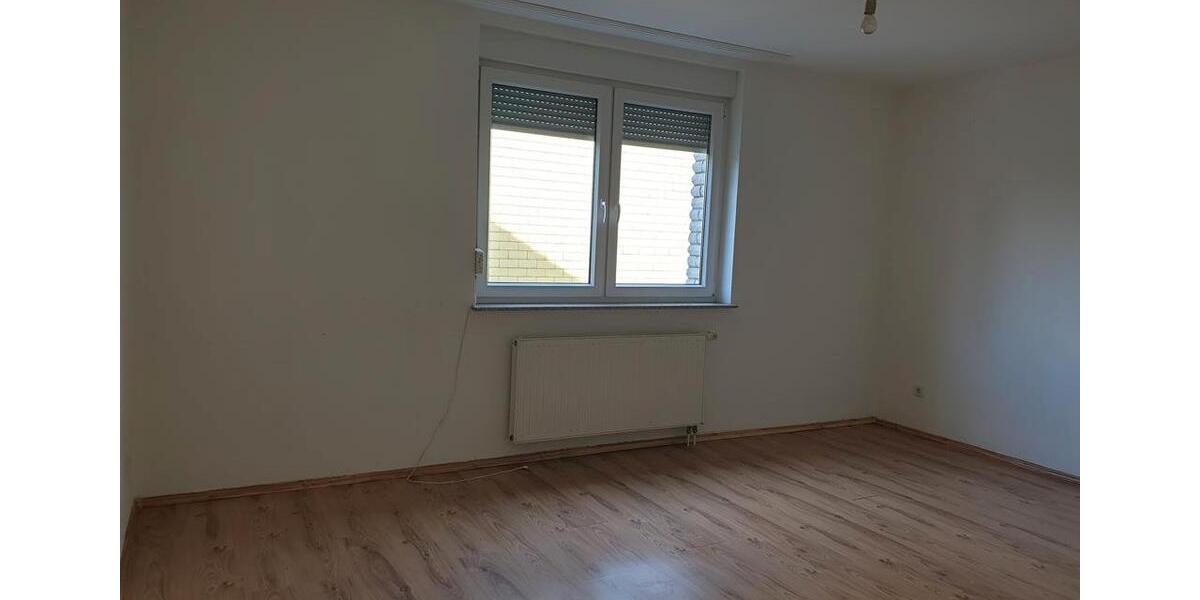 Etagenwohnung Langenfeld (Rheinland) - 3 Zimmer, 95 m&sup2;, 365.000&euro; | Angebot:26837360