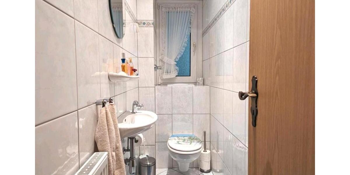 Etagenwohnung Wuppertal Arrenberg - 3 Zimmer, 77 m&sup2;, 175.000&euro; | Angebot:27111010