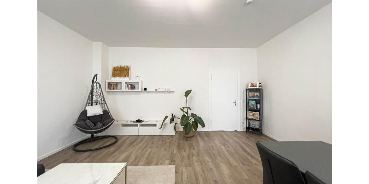 Etagenwohnung Düsseldorf Flingern Süd - 3 Zimmer, 83 m&sup2;, 1.300&euro; | Angebot:25438687