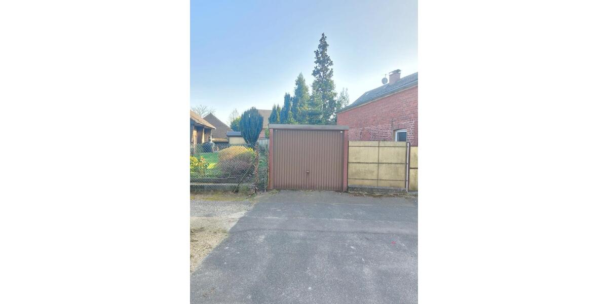 Einfamilienhaus Viersen - 4 Zimmer, 140 m&sup2;, 160.000&euro; | Angebot:26480362
