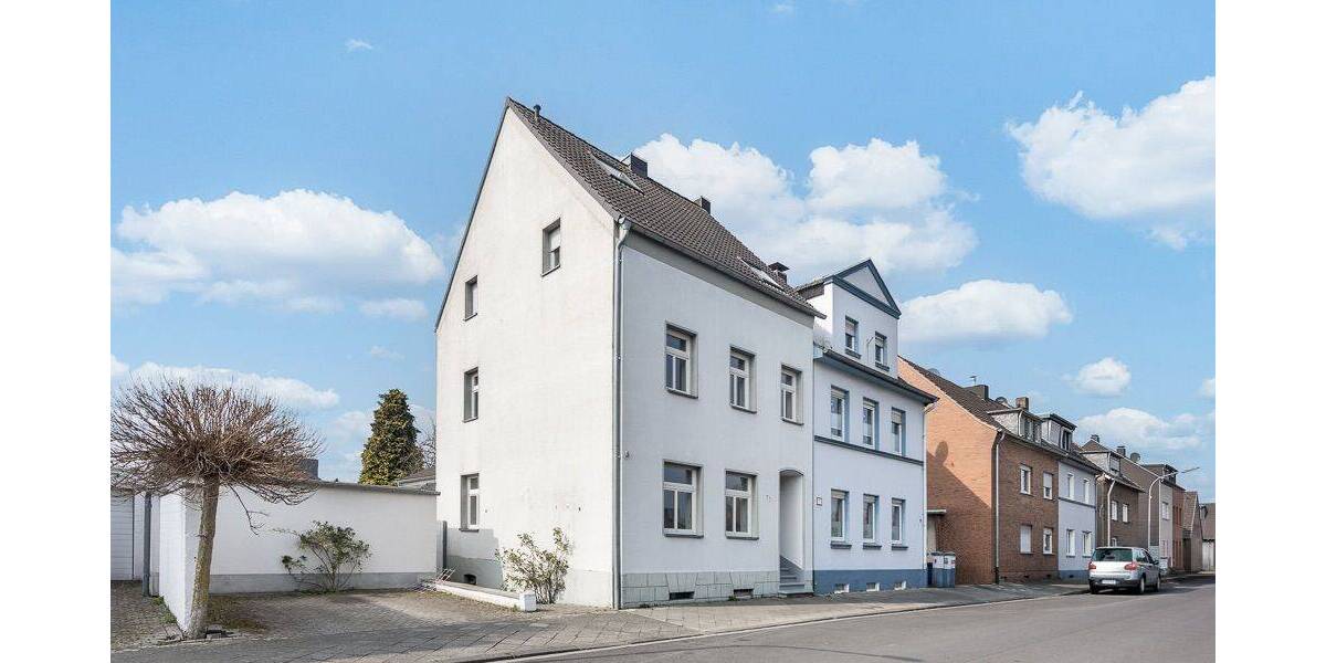 Gepflegtes, einseitig angebautes Einfamilienhaus in guter Lage von MG-Bettrath! 8 zimmer