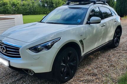 INFINITI QX70 92.850 km 19.250 &euro; Mülheim 45475