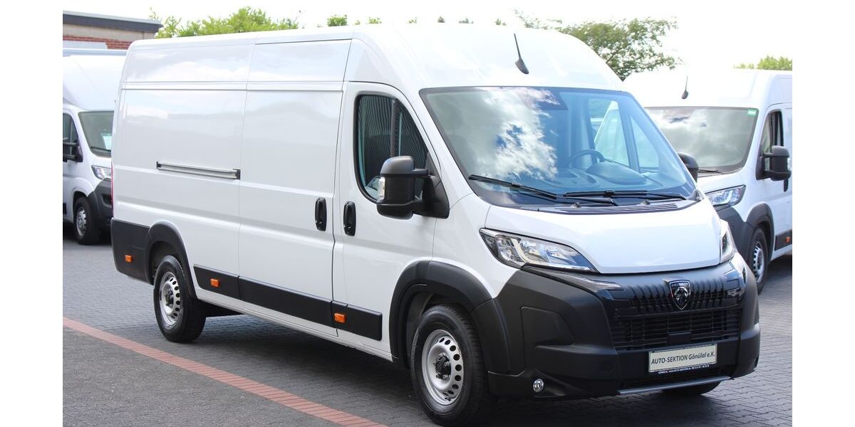 Peugeot Boxer 12.000 km 26.178 &euro; Mönchengladbach 41066