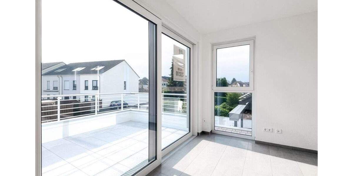 Hochwertige 4-Zimmer-Wohnung in zentraler, ruhiger Lage 4 zimmer