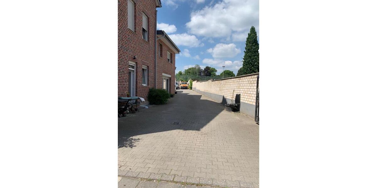 Reihenhaus Mönchengladbach West - 6 Zimmer, 187 m&sup2;, 525.000&euro; | Angebot:26749303