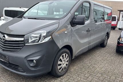 Opel Vivaro 134.000 km 14.999 &euro; Mülheim an der Ruhr 45472