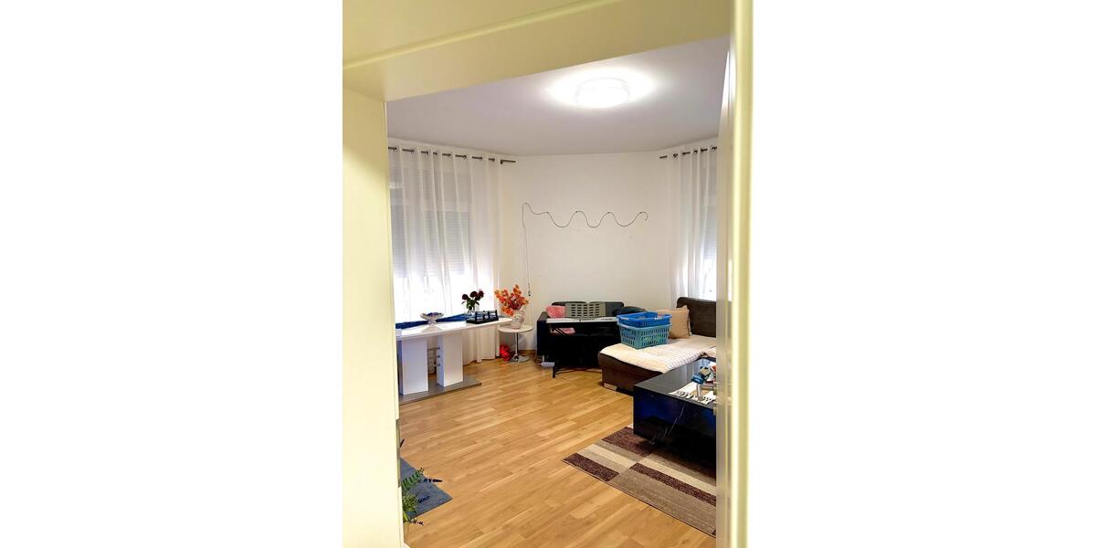 Erdgeschoßwohnung Mönchengladbach Nord - 4 Zimmer, 115 m&sup2;, 950&euro; | Angebot:25810574