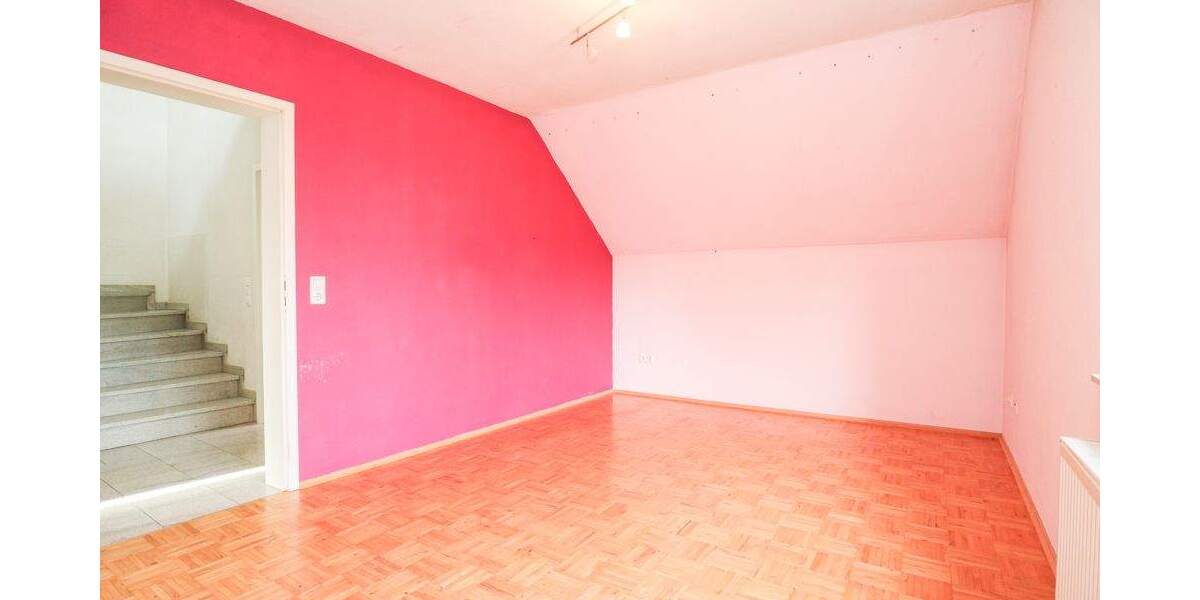 Doppelhaushälfte Grevenbroich / Neuenhausen Neuenhausen - 5 Zimmer, 132 m&sup2;, 445.000&euro; | Angebot:25777110