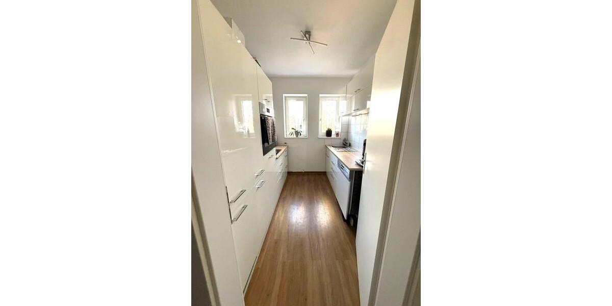 Gemütliche 2-Zi.-Whg. mit Tageslichtbad und sonnigem Balkon, frei ab 01.03.2026 2 zimmer