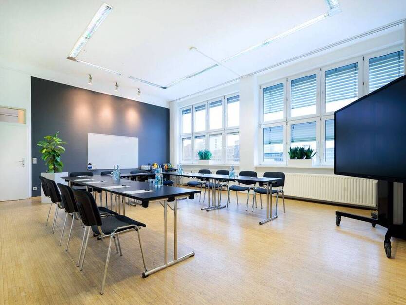 Schöne Büroräume direkt im Medienhafen im CoworkingSpace - All-in-Miete