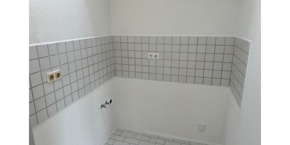 Schöne Zwei-Zimmer-Wohnung mit 44 m² in Lierenfeld (Höherweg) zimmer