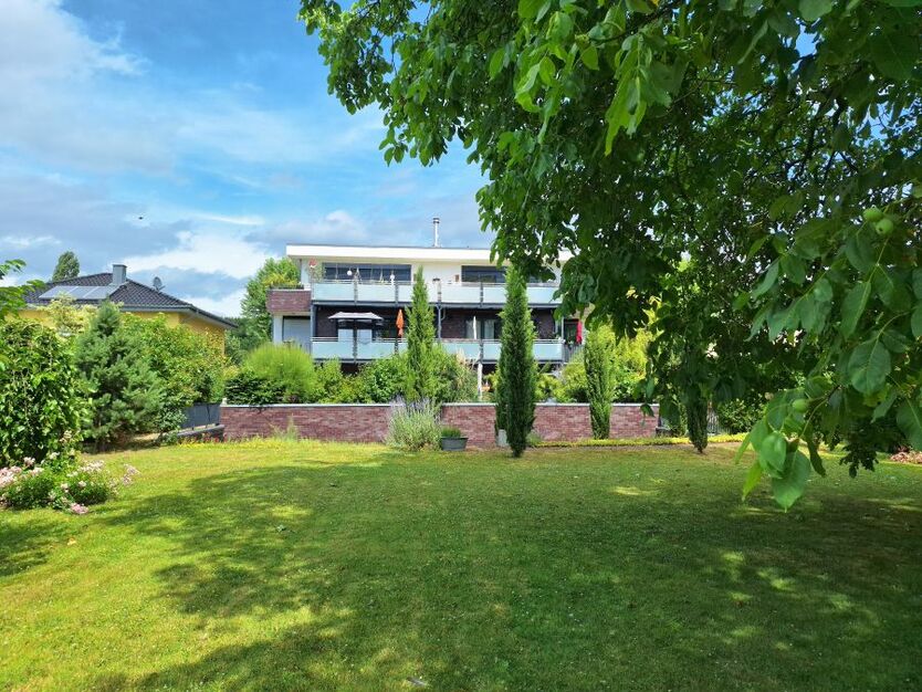 3-Zimmer Wohnung mit Garten in Bergheim Erft, City, u. A.
