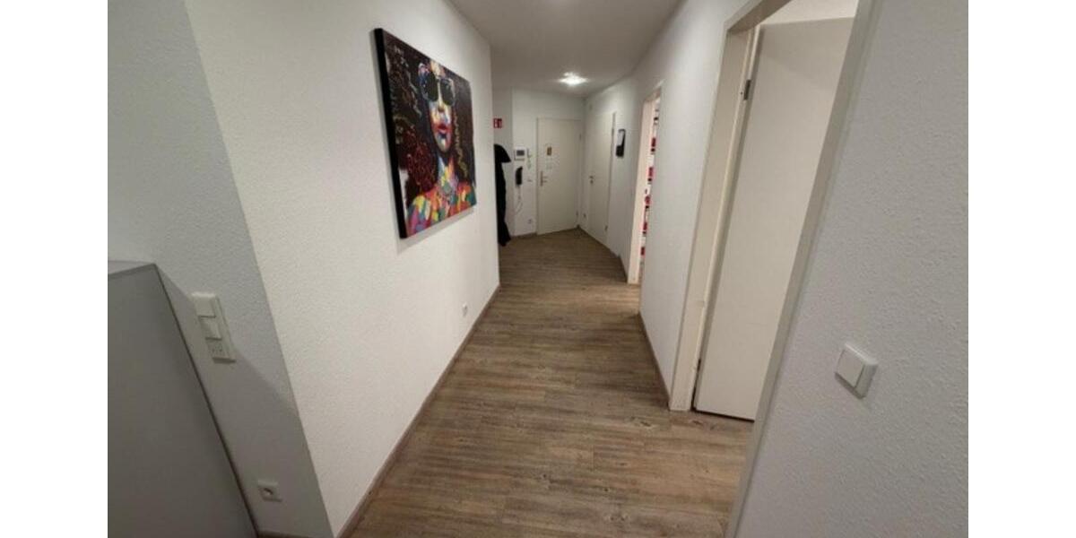 Großzügige 4-Zimmer-Wohnung mit Aufzug im Zentrum von Leverkusen- 4 zimmer