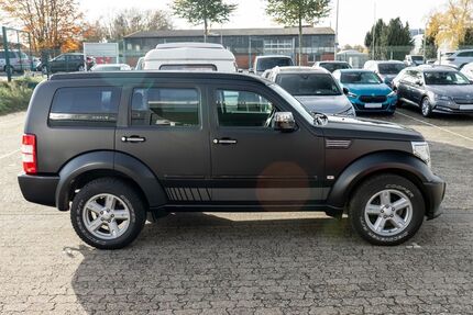 Dodge Nitro 228.000 km 7.700 &euro; Leichlingen 42799