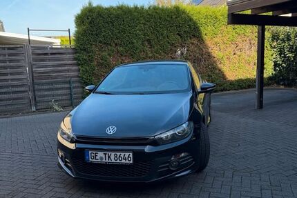 VW Scirocco 105.208 km 5.600 &euro; Duisburg 47239