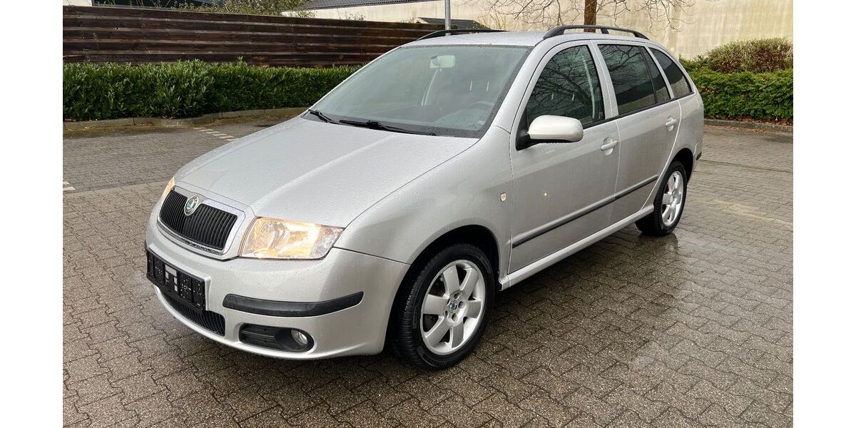 Skoda Fabia 100.000 km 2.950 &euro; Mönchengladbach 41063