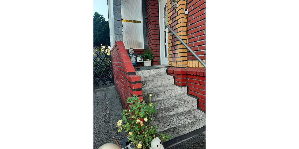 Doppelhaushälfte mit Garten von privat 3 zimmer