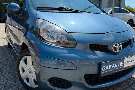 Toyota Aygo (X) 35.000 km 5.949 &euro; Mönchengladbach 41069