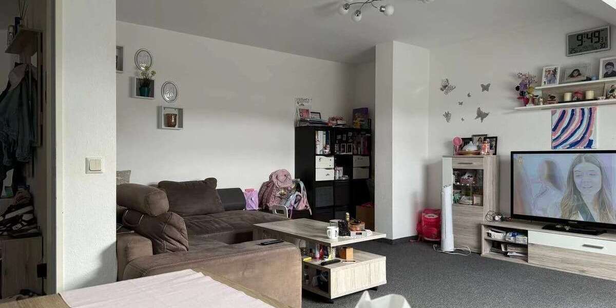 Etagenwohnung Neuss Reuschenberg - 2 Zimmer, 65 m&sup2;, 620&euro; | Angebot:27132518