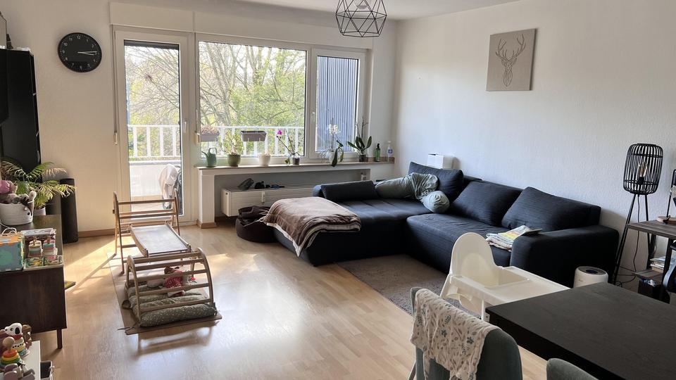 Etagenwohnung Düsseldorf Lörick - 3 Zimmer, 79 m&sup2;, 1.140&euro; | Angebot:26425504