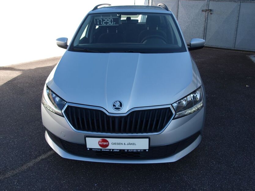 Skoda Fabia 37.000 km 15.990 € Viersen 41751