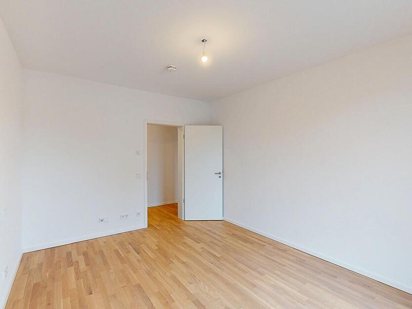 Großzügige 3-Zimmer-Wohnung mit zwei Bädern und sonnigem Balkon (mietpreisgedämpftes wohnen) zimmer