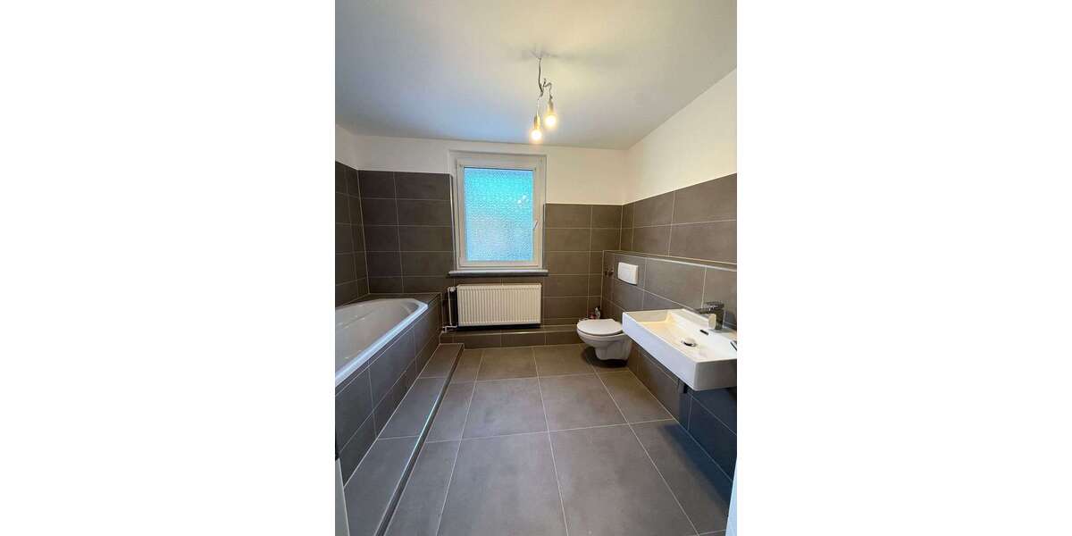 Einfamilienhaus Duisburg Laar - 5.5 Zimmer, 155 m&sup2;, 374.500&euro; | Angebot:25478836