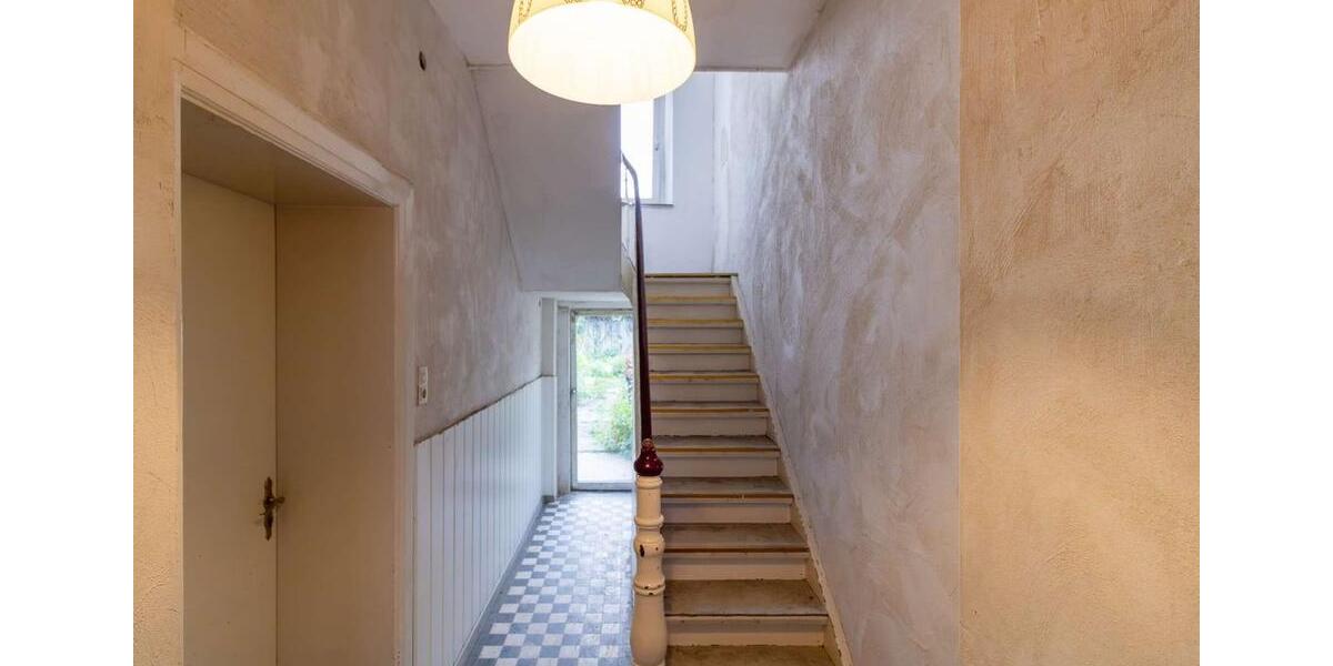 Reihenhaus Mönchengladbach - 6 Zimmer, 130 m&sup2;, 180.000&euro; | Angebot:26443550
