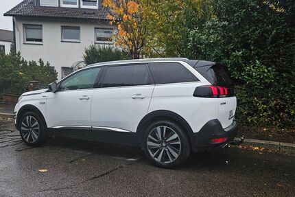 Peugeot 5008 188.000 km 12.300 € WERMELSKIRCHEN 42929