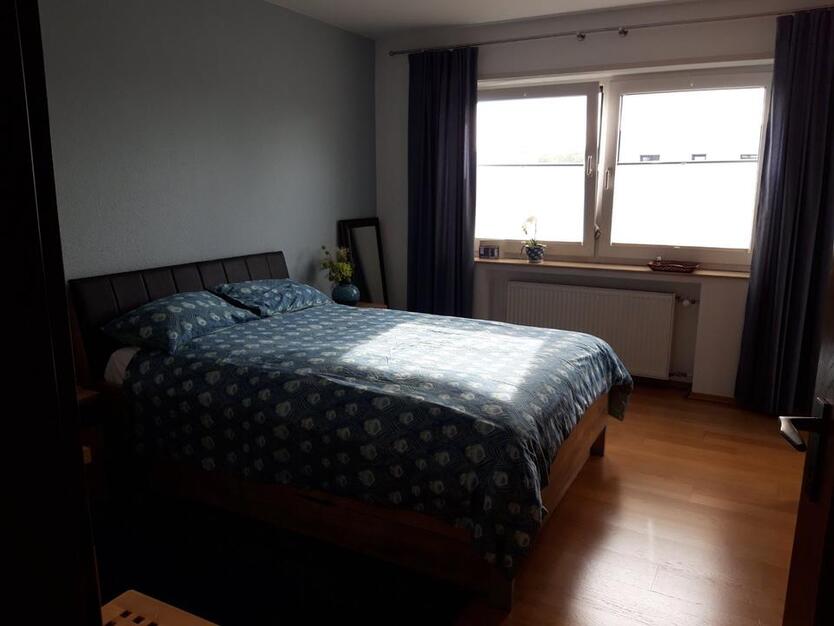 Gepflegte 3-Zimmerwohnung - Bettrath inkl. Balkon, Garage, EBK.