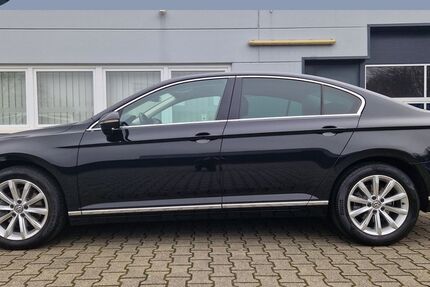 VW Passat 89.950 km 14.993 &euro; Neukirchen-Vluyn 47506