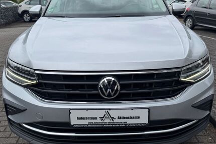 VW Tiguan 120.000 km 17.799 &euro; Mülheim / Ruhr 45473