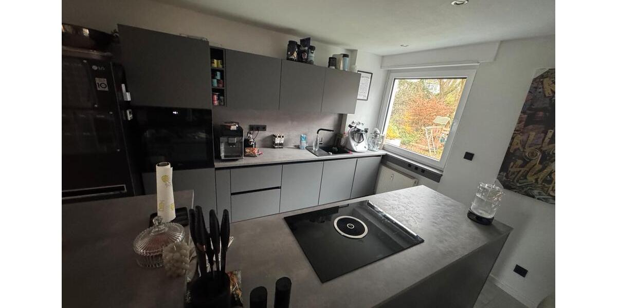 Moderne Kernsanierte 3 Zimmerwohnung 3 zimmer