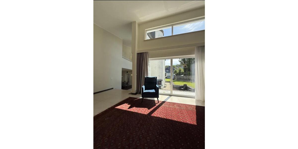 Villa Wuppertal Gemarkung Vohwinkel - 9 Zimmer, 280 m&sup2;, 1.190.000&euro; | Angebot:27151309