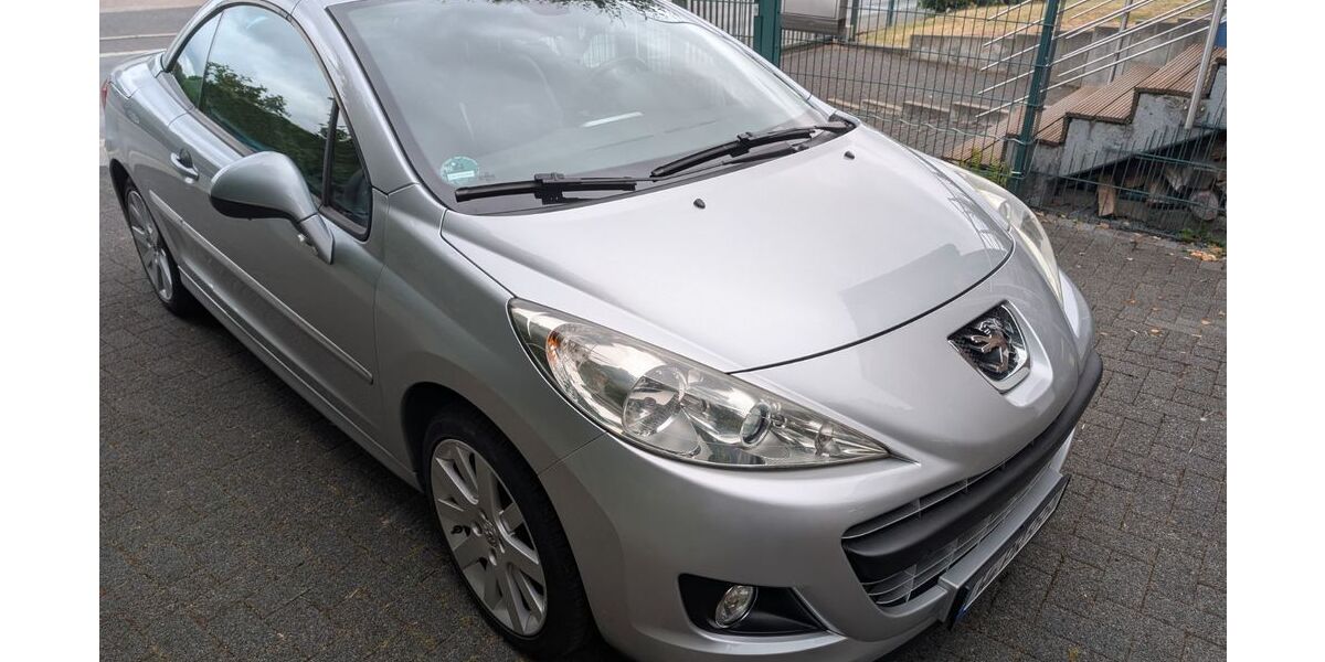Peugeot 207 72.250 km 5.700 &euro; Wuppertal 42329