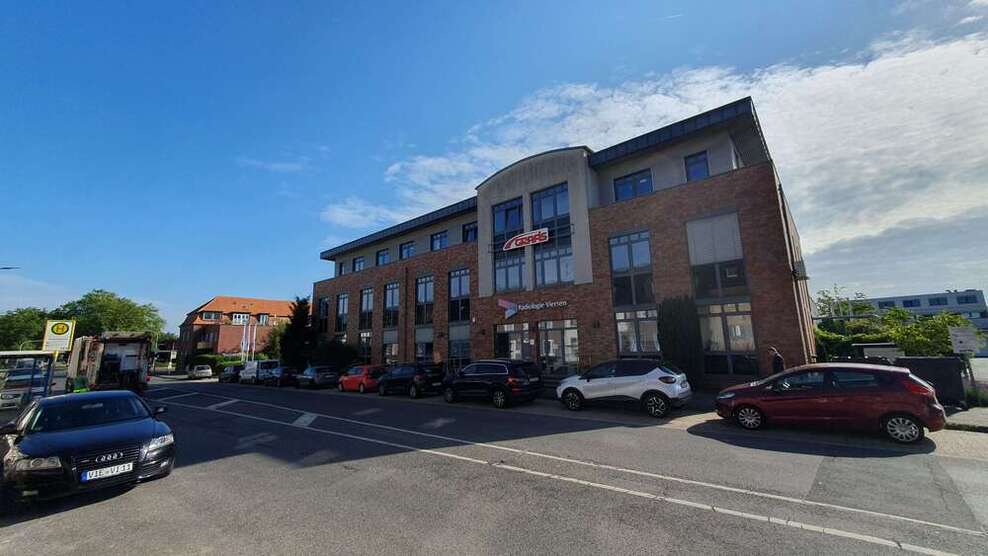 Büro in Viersen 3.262 € 466 m²