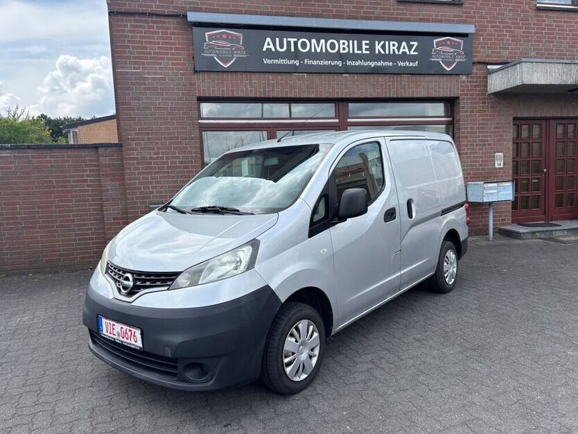 NV200