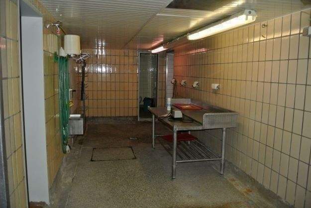 Citylage Mülheim-Mitte Wohn-und Geschäftshaus-Mehrfamilienhaus mit 11 Wohnungen und zwei Gewerbeeinheiten 2 zimmer