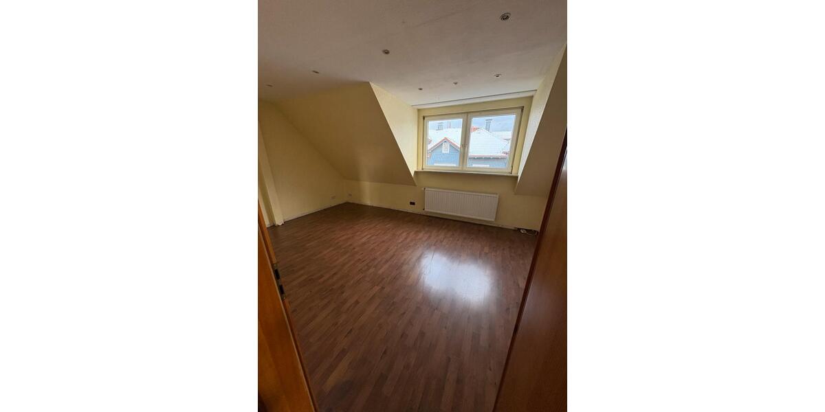 Maisonettenwohnung Solingen Wald - 3 Zimmer, 90 m&sup2;, 950&euro; | Angebot:25416063