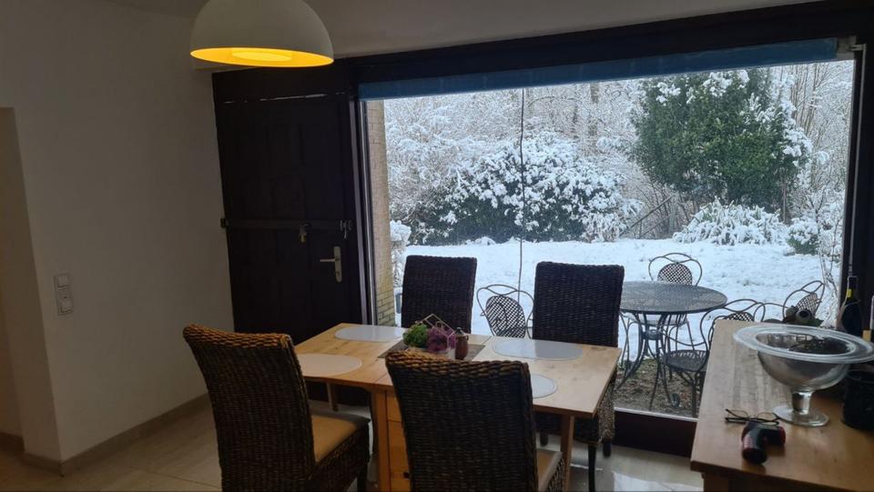 möbliert Haus im Haus 3,5 Zi Terrassen-Wgh. Garten, sep. Eing. 3 zimmer