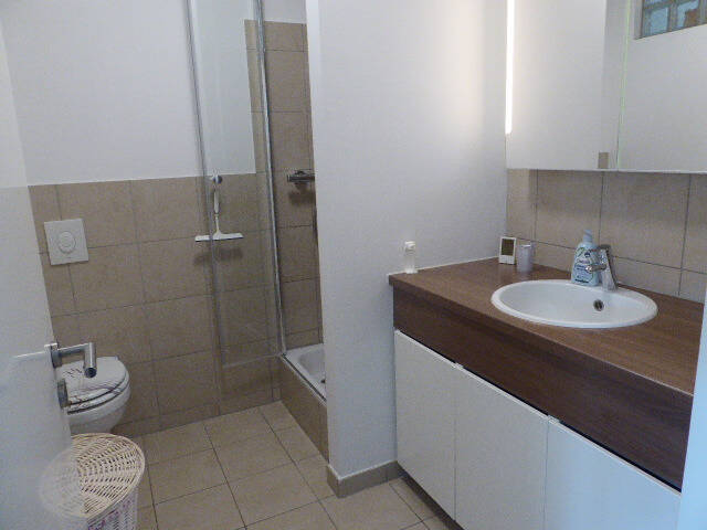 Etagenwohnung Düsseldorf Oberbilk - 2 Zimmer, 56 m&sup2;, 1.300&euro; | Angebot:26554656