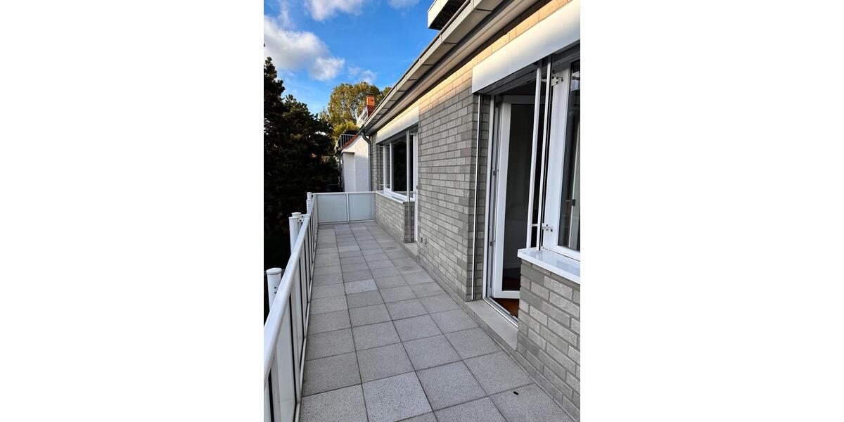 Etagenwohnung Düsseldorf Lörick - 4 Zimmer, 145 m&sup2;, 2.950&euro; | Angebot:25231596