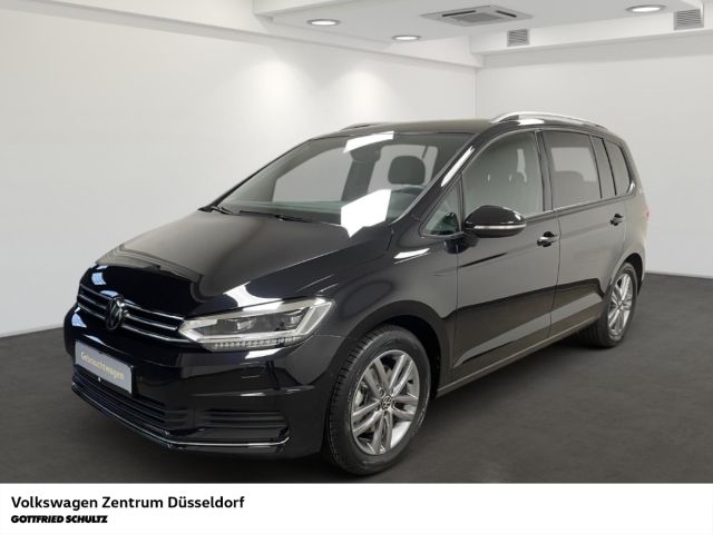 VW Touran 8.621 km 36.990 € Düsseldorf 40233